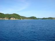 Asisbiz Boquete Island viewed from the Balatero ferry Oriental Mindoro Philippines 07