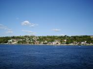 Asisbiz Calumpan Peninsula viewed from a banca Anilao Batangas 03