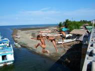 Asisbiz Kids diving of Naujan Estrella bridge Oriental Mindoro Philippines Feb 2006 26