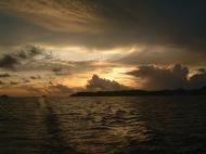 Asisbiz Sunsets are something to marvel Dimaka Island Coron Palawan Philippines Nov 2004 07