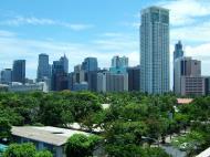 Asisbiz Manila Skyline Makati Roxas Triangle appartments May 2005 01