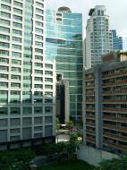 Asisbiz Manila Skyline Makati Trafalgar Plaza Tower May 2005 02