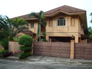 Asisbiz Philippines Manila Muntinlupa Ayala Alabang Homes 2008 16