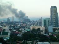 Asisbiz Philippines Roxas Triangle Makati Rockwell warehouse fire Dec 26 2004 01