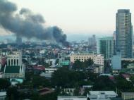 Asisbiz Philippines Roxas Triangle Makati Rockwell warehouse fire Dec 26 2004 03