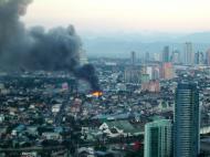 Asisbiz Philippines Roxas Triangle Makati Rockwell warehouse fire Dec 26 2004 04