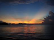 Asisbiz Cloud shapes the Japanese rising sun dawn begins another day Varadero Bay Tabinay Philippines 01