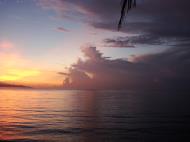 Asisbiz Cloud shapes the joker dawn begins another day Varadero Bay Tabinay Oriental Mindoro Philippines 01