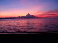 Asisbiz OMG a mauve pastel dawn what a way to start the day Varadero Bay Tabinay Philippines 02