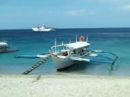 Asisbiz White Beach indidous bancas San Isidro Oriental Mindoro Philippines 03