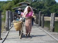 Asisbiz Myanmar Transport 200511 31
