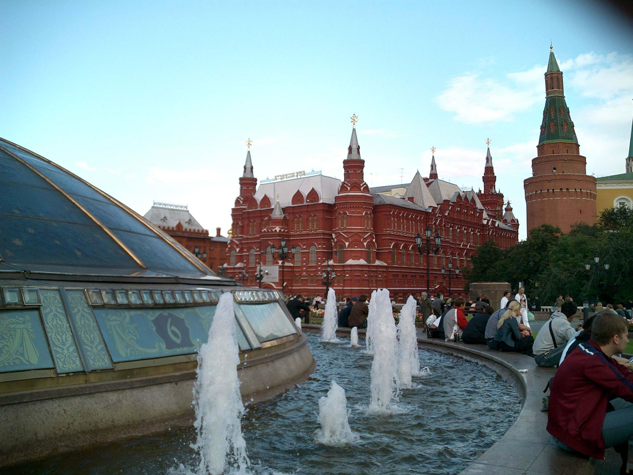 Asisbiz Moscow Kremlin Architecture State Museum Red Square 2005 04