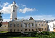 Asisbiz Veliky Novgorod Kremlin Clock Tower 2005 01