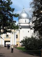 Asisbiz Veliky Novgorod Kremlin St Sophia cathedral 2005 01