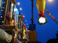 Asisbiz Singapore Orchard Street during Christmas 2004 11