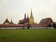 Asisbiz 00 Viseschaisri Gate views Grand Palace Phra Borom Maha Ratcha Wang 01