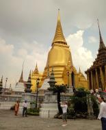 Asisbiz 03 Phra Siratana Chedi Grand Palace Bangkok 2010 02