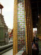 Asisbiz 10 Temple of the Emerald Buddha intercrit designed walls pillars Grand Palace 11