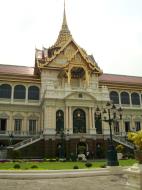 Asisbiz 26 Chakri Maha Prasat Hall Grand Palace Bangkok Thailand 05