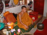 Asisbiz Buddhist Pilgrimage Southern Thailand Apr 2001 18