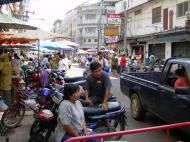 Asisbiz Buddhist Pilgrimage Southern Thailand Apr 2001 28