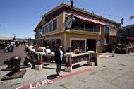 Asisbiz Old Fishermans Grotto Wharf Isabellas Italian Seafood Restaurant Monterey CA 04