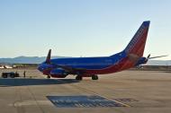 Asisbiz Southwest Airlines Oakland departure area FAA reg N255WN 02