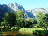 Asisbiz Yosemite National Park Merced River Aug 2004 01