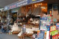 Asisbiz Shops Ho Chi Minh 9 Lam Son Square wooden models Feb 2009 19