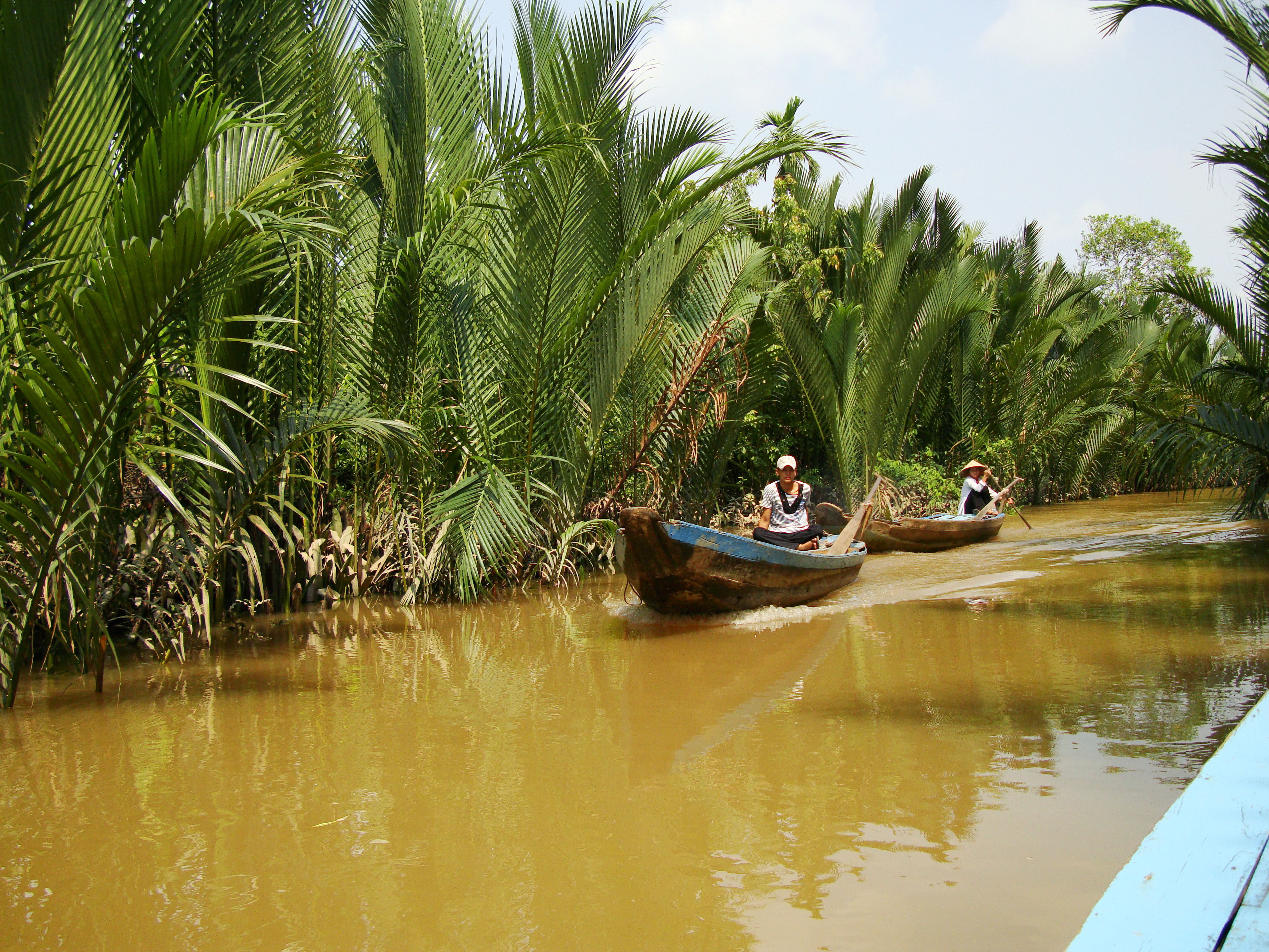 Mekong Delta Saigon River cruise 4th stage canoe Nov 2009 13