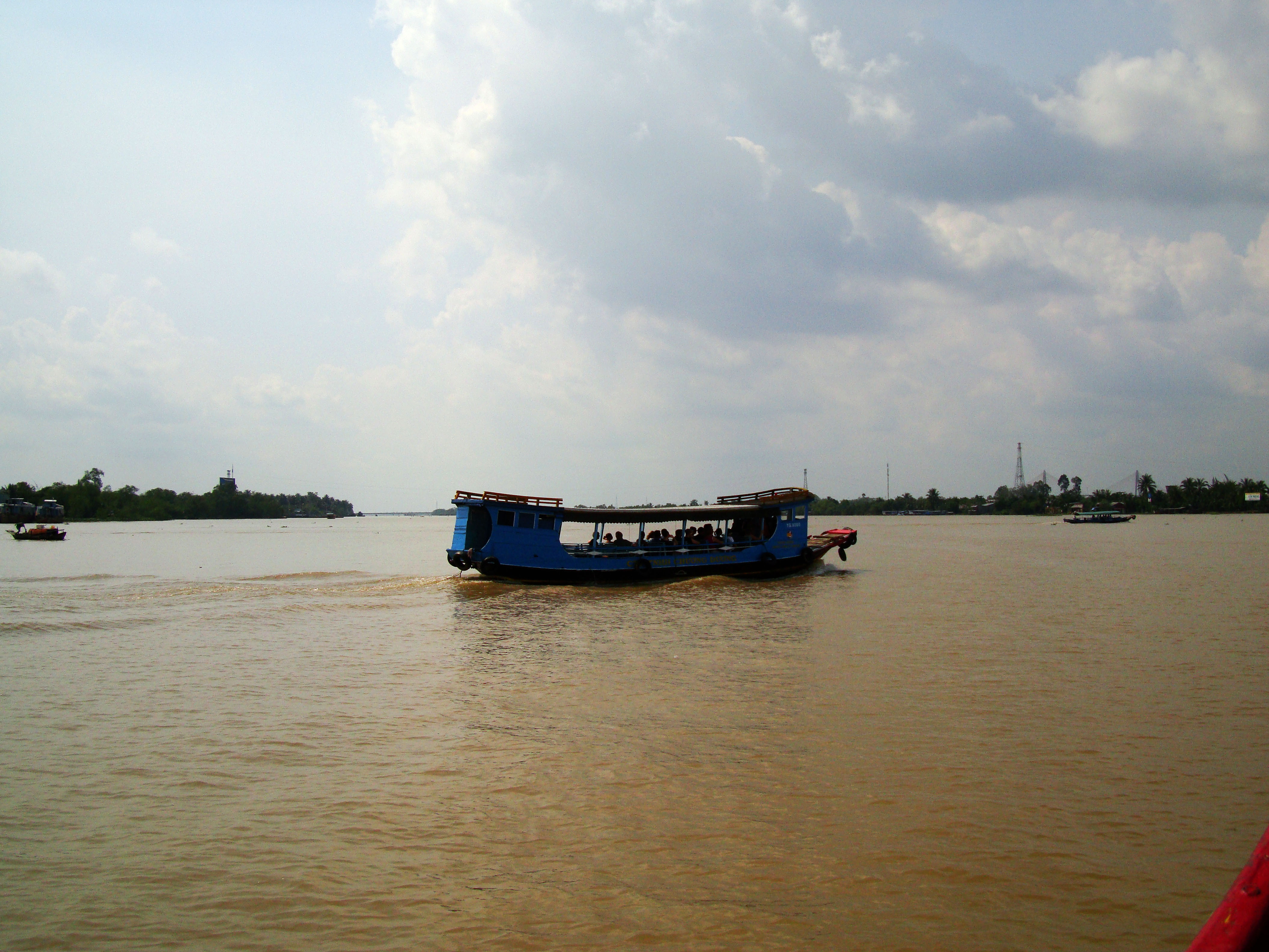 Mekong Delta Saigon River cruise 5th stage Nov 2009 04
