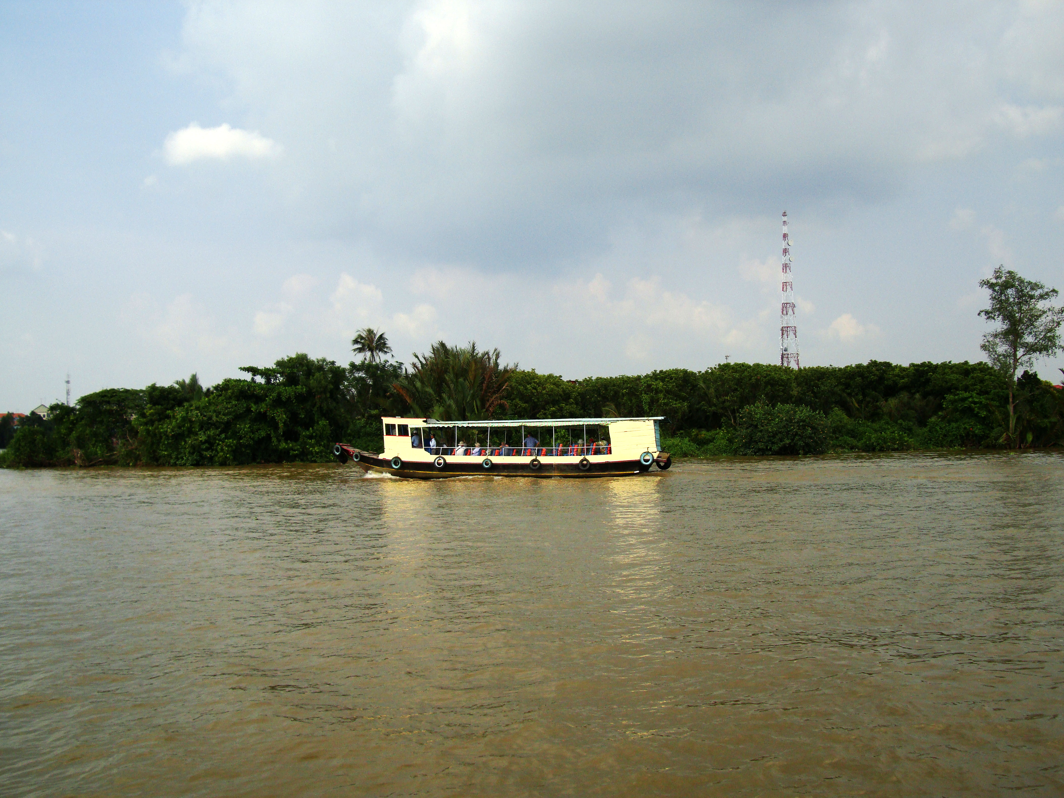 Mekong Delta Saigon River cruise 5th stage Nov 2009 13