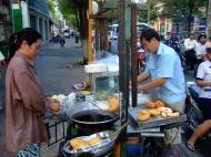 Asisbiz Vietnam Ho Chi Minh City Saigon Vietnamese Food Stalls Feb 2009 35