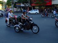 Asisbiz Vietnam Ho Chi Minh City motorbike street scenes Feb 2009 111