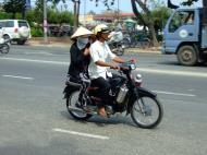 Asisbiz Vietnam Ho Chi Minh City motorbike street scenes Feb 2009 162