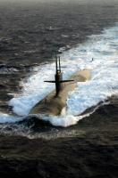 Asisbiz USN color photo Attack Submarine USS Albuquerque SSN 706 underway in the Atlantic Ocean 2004 B