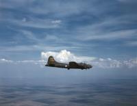 Asisbiz WWII color photo of USAAF 42 3236 Boeing B 17F Fortress during a training flight over America 1943 02