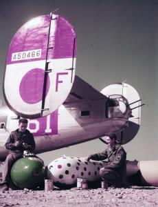 Asisbiz WWII close up color photo of USAAF 44 50466 B 24M Liberator 15AF 451BG725BS 61 tail section 1945 01
