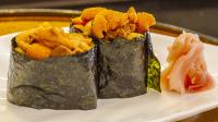 Asisbiz Japanese cuisine Uni sushi 01