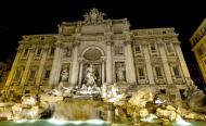 Asisbiz Iconic cities Rome Trevi Fountain Via di San Vincenzo cnr Via del Lavatore Italy 2011