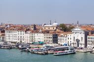 Asisbiz Iconic cities Venice panorama Sestiere Castello Riva degli Schiavoni viewed from Canal Della Giudecca Venezia 02