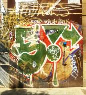 Asisbiz Graffiti street art photographed in Spain Barcelona artist unk using Iphone 6 Jul 2015 003