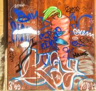 Asisbiz Graffiti street art photographed in Spain Barcelona artist unk using Iphone 6 Jul 2015 018