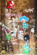 Asisbiz Graffiti street art photographed in Spain Barcelona artist unk using Iphone 6 Jul 2015 034