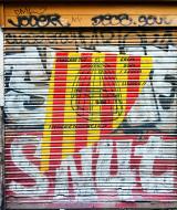 Asisbiz Graffiti street art photographed in Spain Barcelona artist unk using Iphone 6 Jul 2015 107