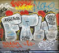 Asisbiz Graffiti street art photographed in Spain Barcelona artist unk using Iphone 6 Jul 2015 188