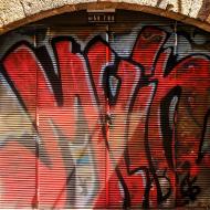 Asisbiz Graffiti street art photographed in Spain Barcelona artist unk using Iphone 6 Jul 2015 192