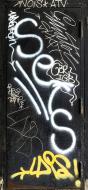 Asisbiz Graffiti street art photographed in Spain Barcelona artist unk using Iphone 6 Jul 2015 394