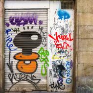 Asisbiz Graffiti street art photographed in Spain Barcelona artist unk using Iphone 6 Jul 2015 396