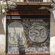 Asisbiz Graffiti street art photographed in Spain Barcelona artist unk using Iphone 6 Jul 2015 420